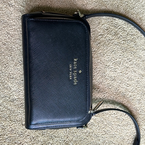 kate spade Handbags - Kate Spade Crossbody Small Purse